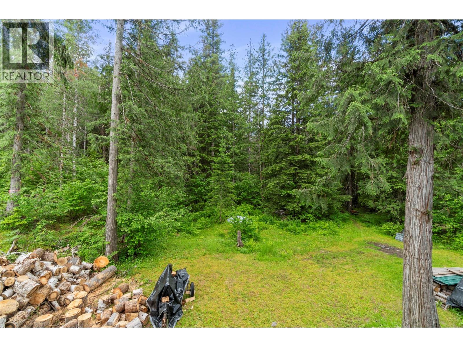 1598 Quast Road - 33