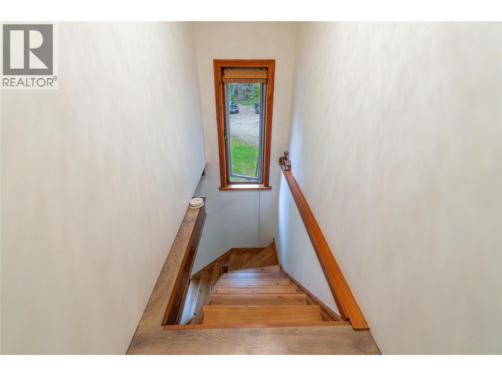 1598 Quast Road - 34