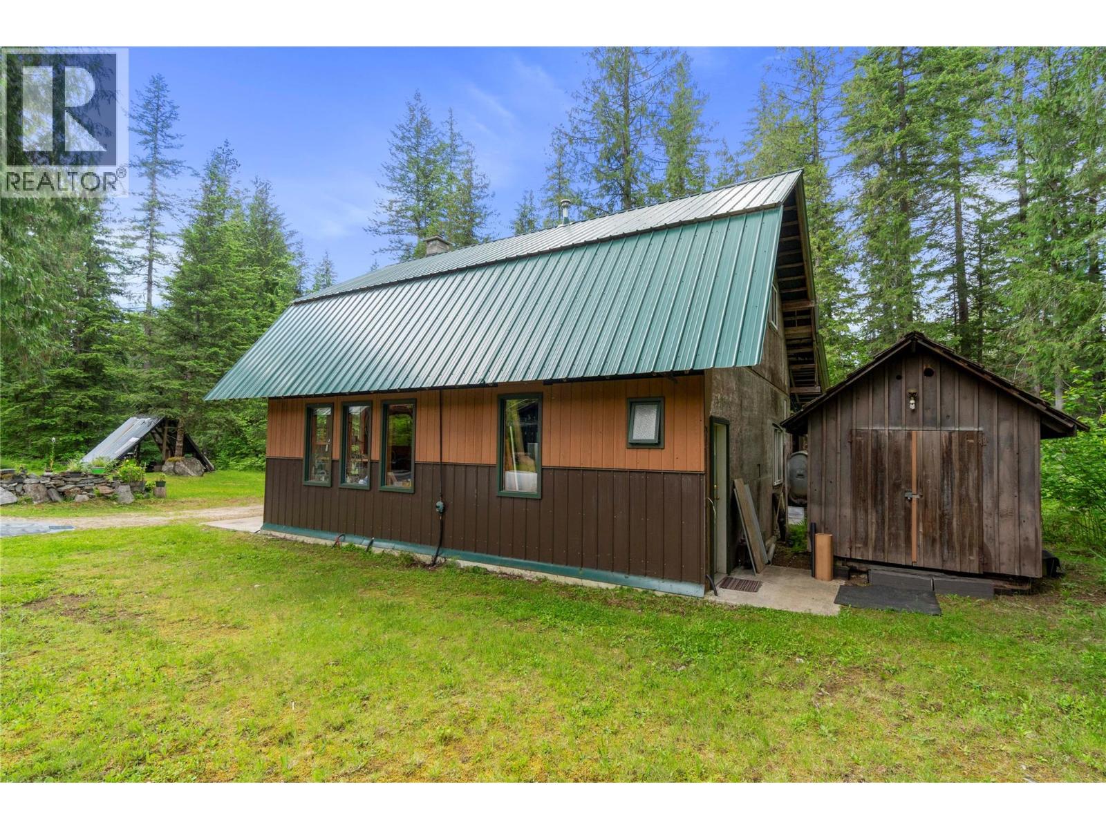 1598 Quast Road - Image 56
