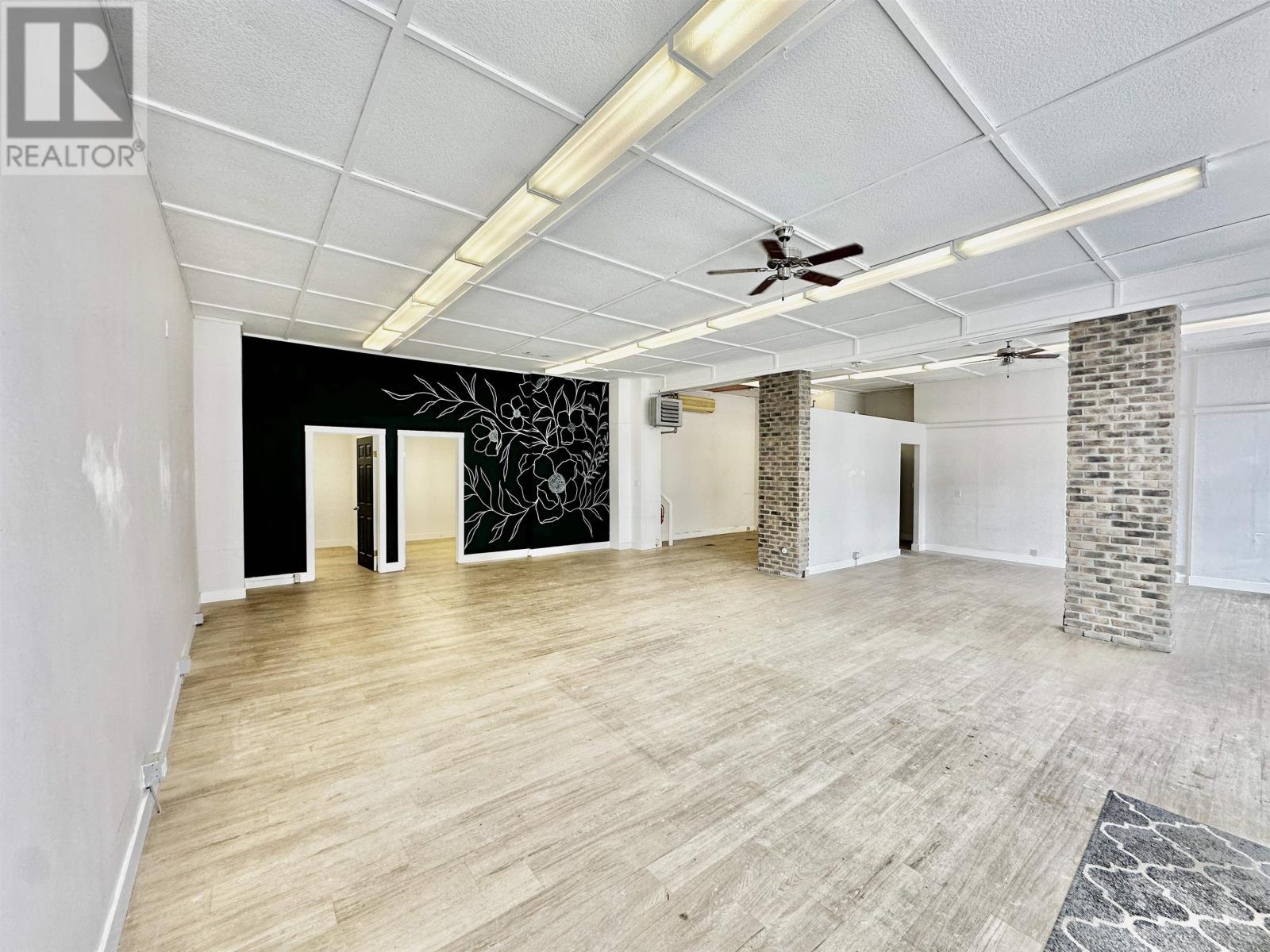 209 Second ST
