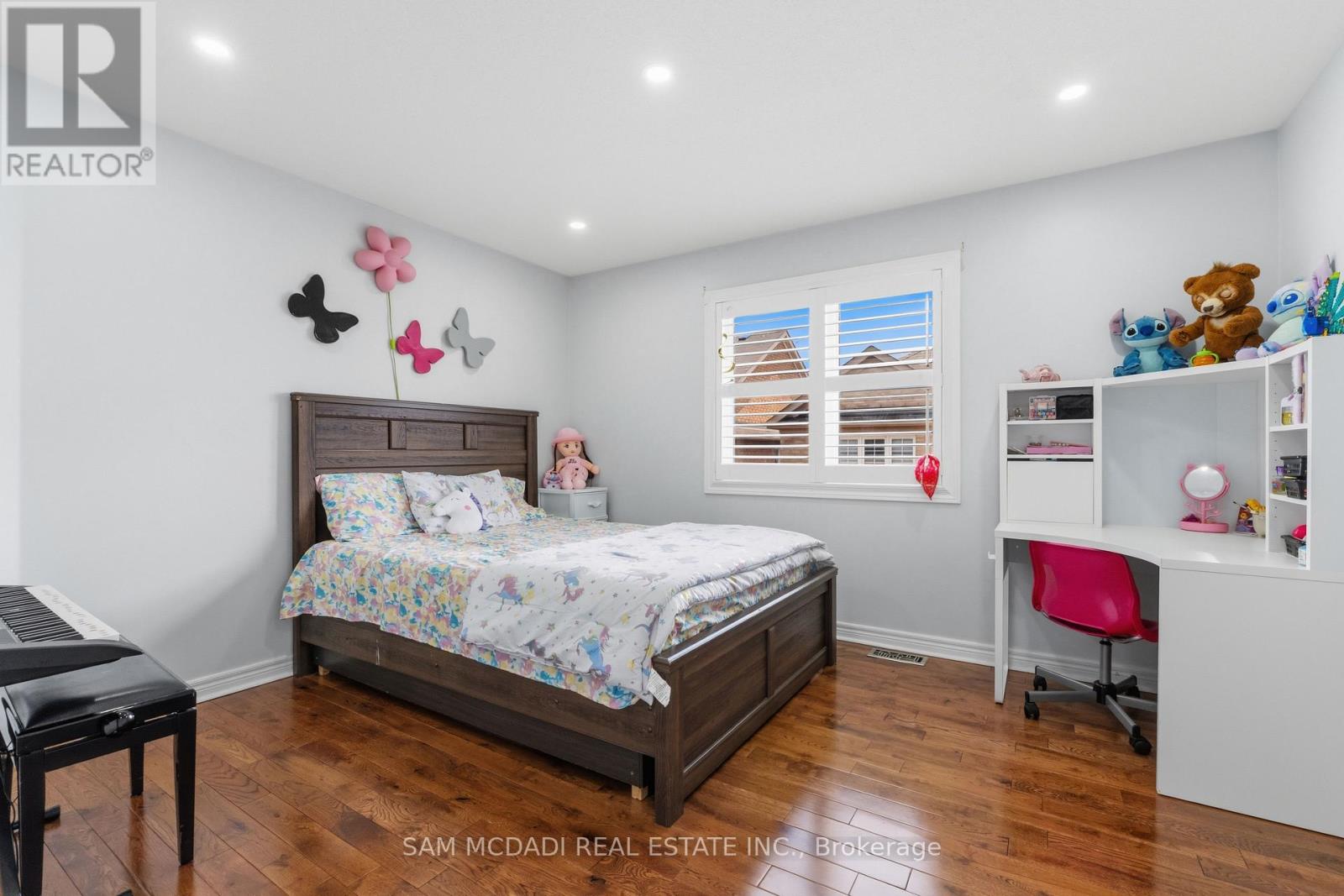 5604 DOCTOR PEDDLE CRESCENT - 22