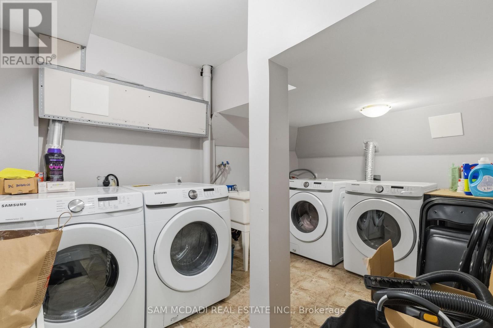 5604 DOCTOR PEDDLE CRESCENT - 27