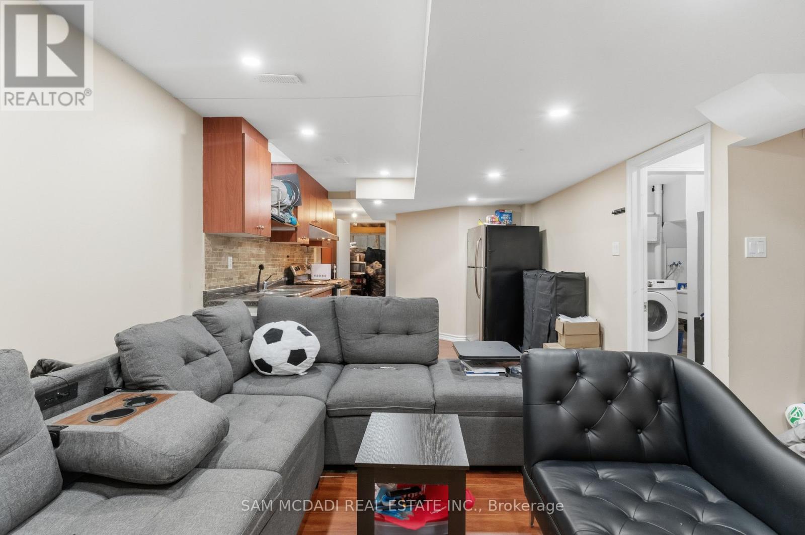 5604 DOCTOR PEDDLE CRESCENT - 29
