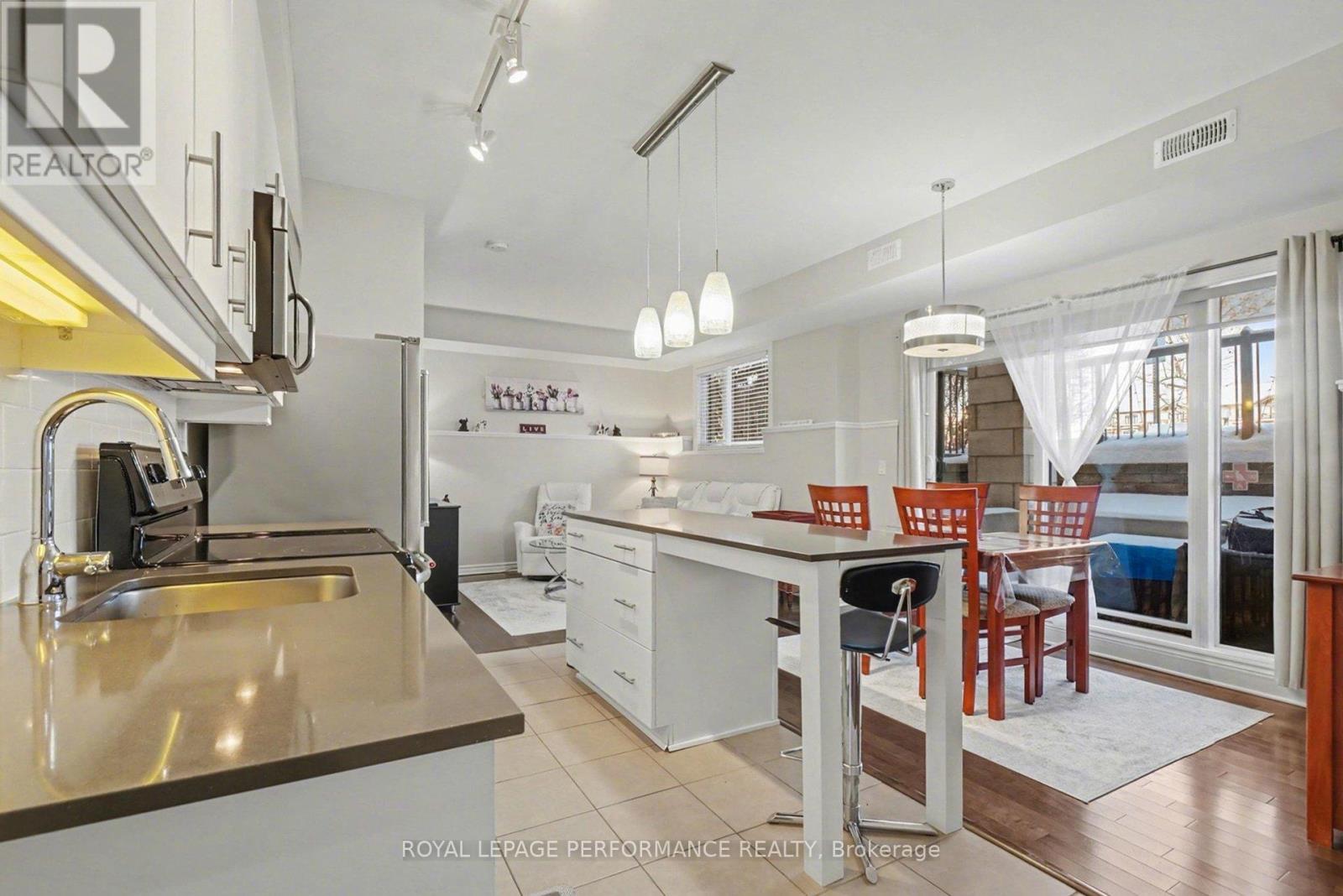 #101 655 BEAUPARC PRIVATE - 10
