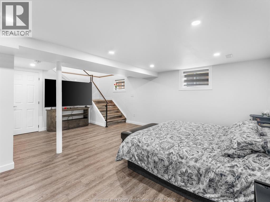 840 ROSSINI BOULEVARD - 31