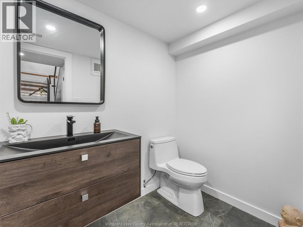 840 ROSSINI BOULEVARD - 32
