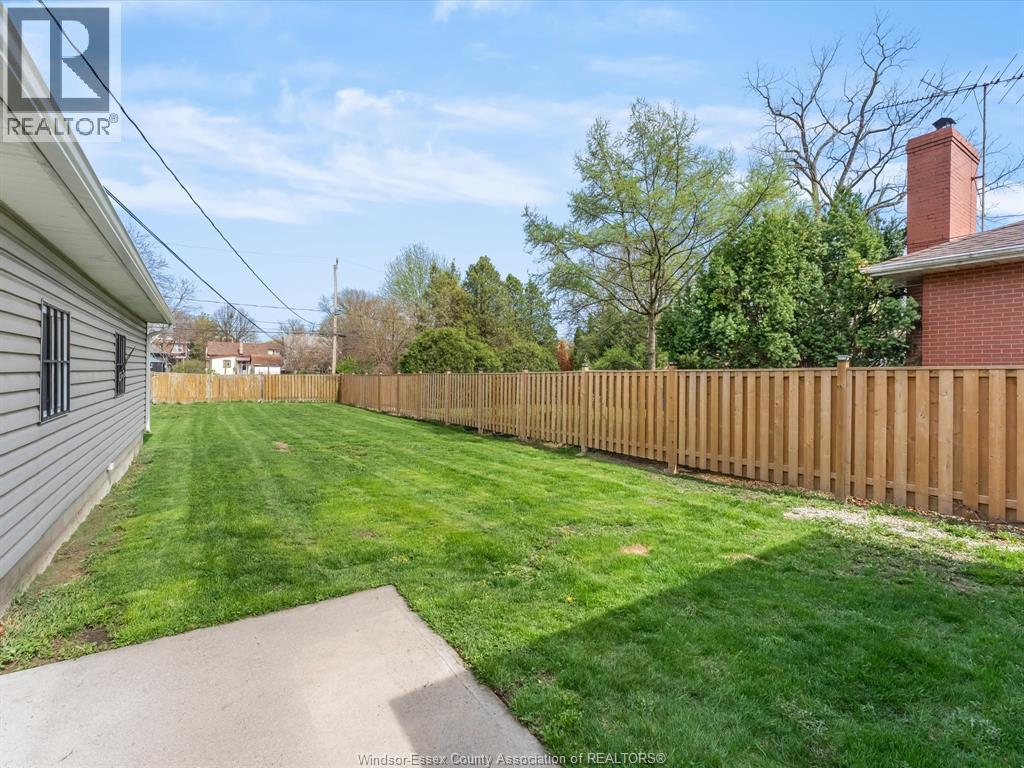 840 ROSSINI BOULEVARD - 36