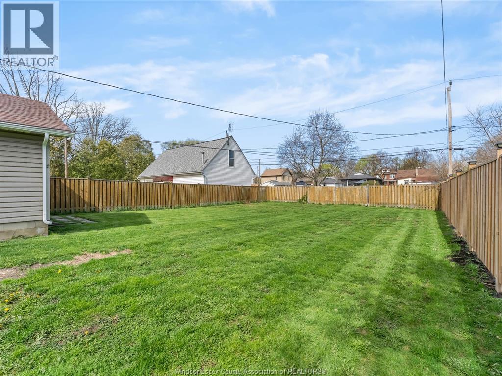 840 ROSSINI BOULEVARD - 37