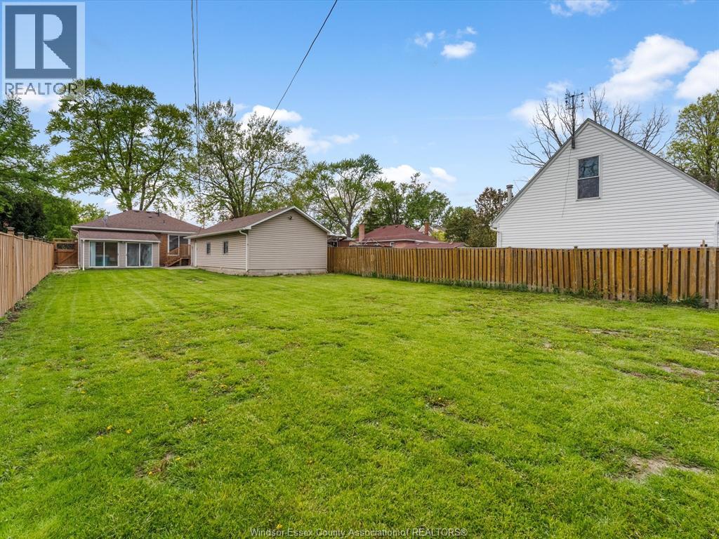 840 ROSSINI BOULEVARD - 40