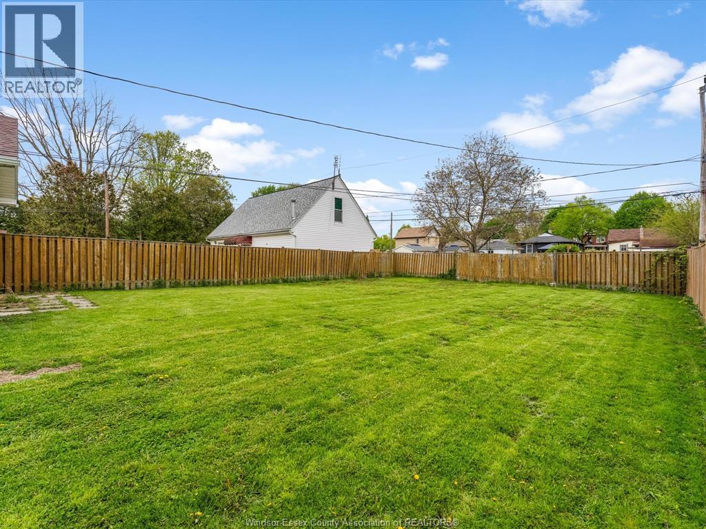 840 ROSSINI BOULEVARD - 42