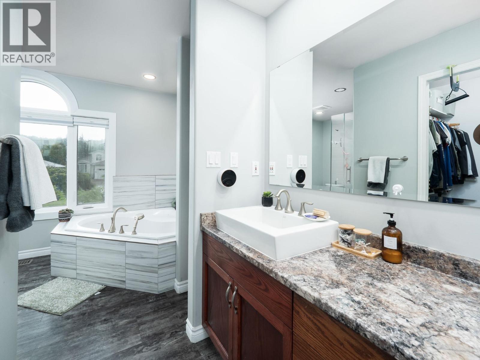 Photo 17 of 40 — 6908 ST FRANCES PLACE · Prince George, BC