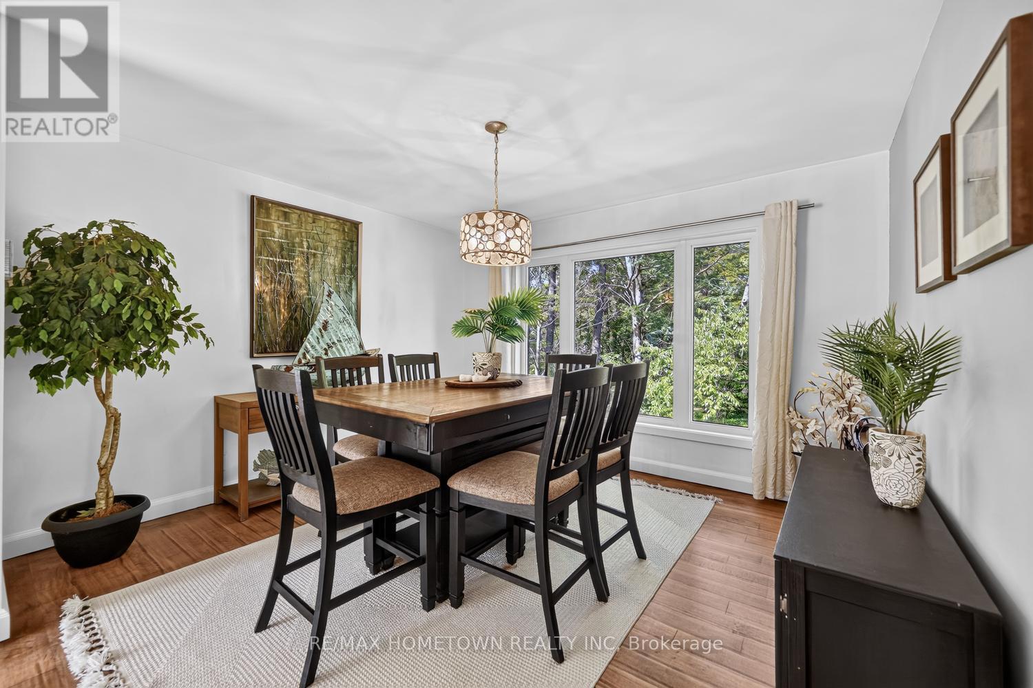 23 PINEVIEW ROAD - 16