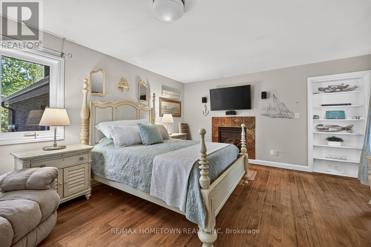 23 PINEVIEW ROAD - 9
