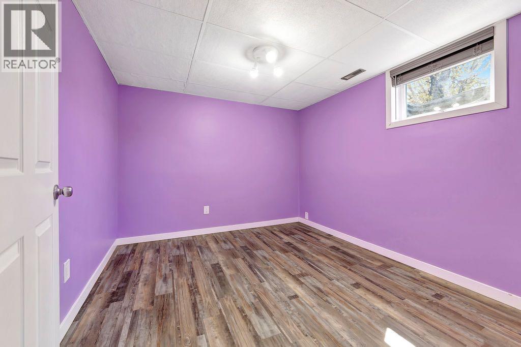 5104 54A Street - 26