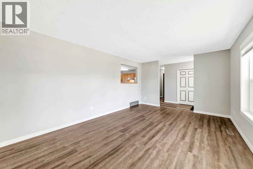 5104 54A Street - 8