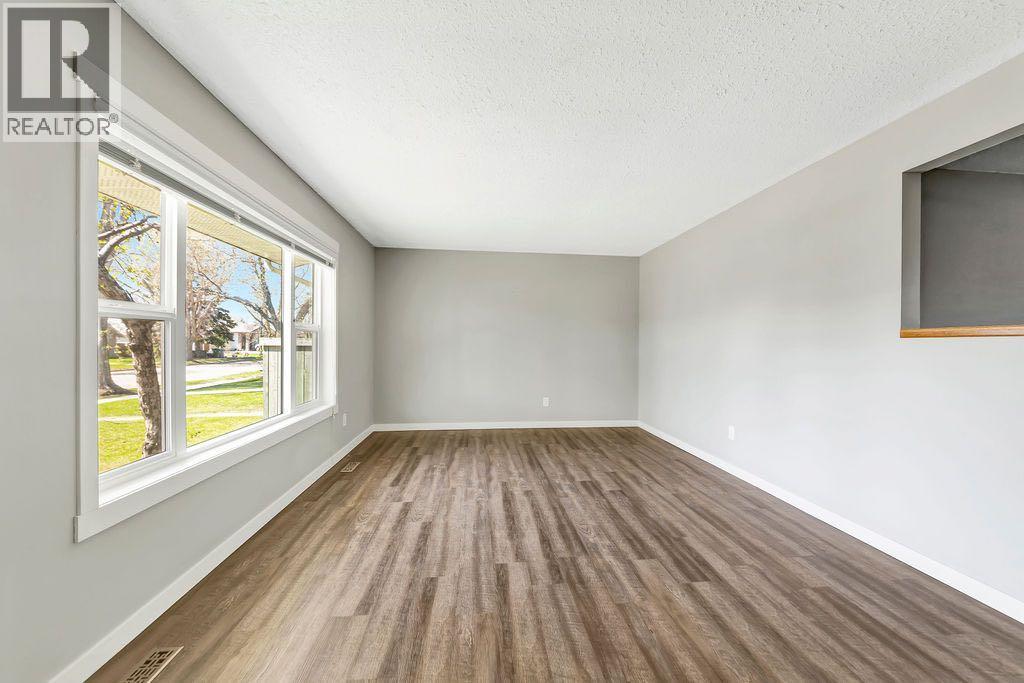 5104 54A Street - 6