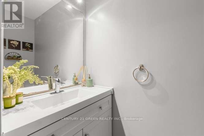 #28 474 SOUTHDALE ROAD E - 29