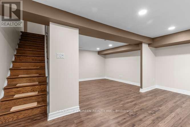 #28 474 SOUTHDALE ROAD E - 30