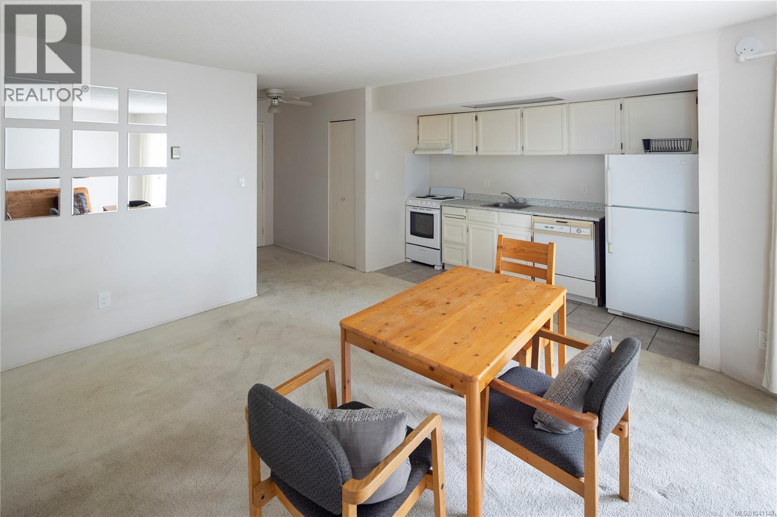 #232 2930 Washington Ave - 6