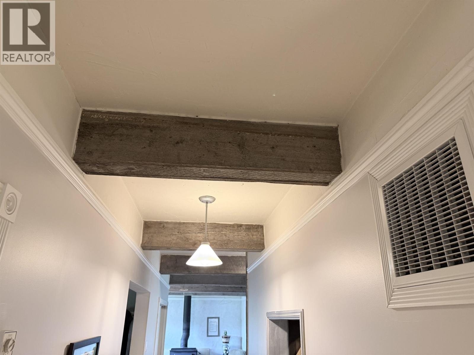 8849 AIRPORT ROAD - 14