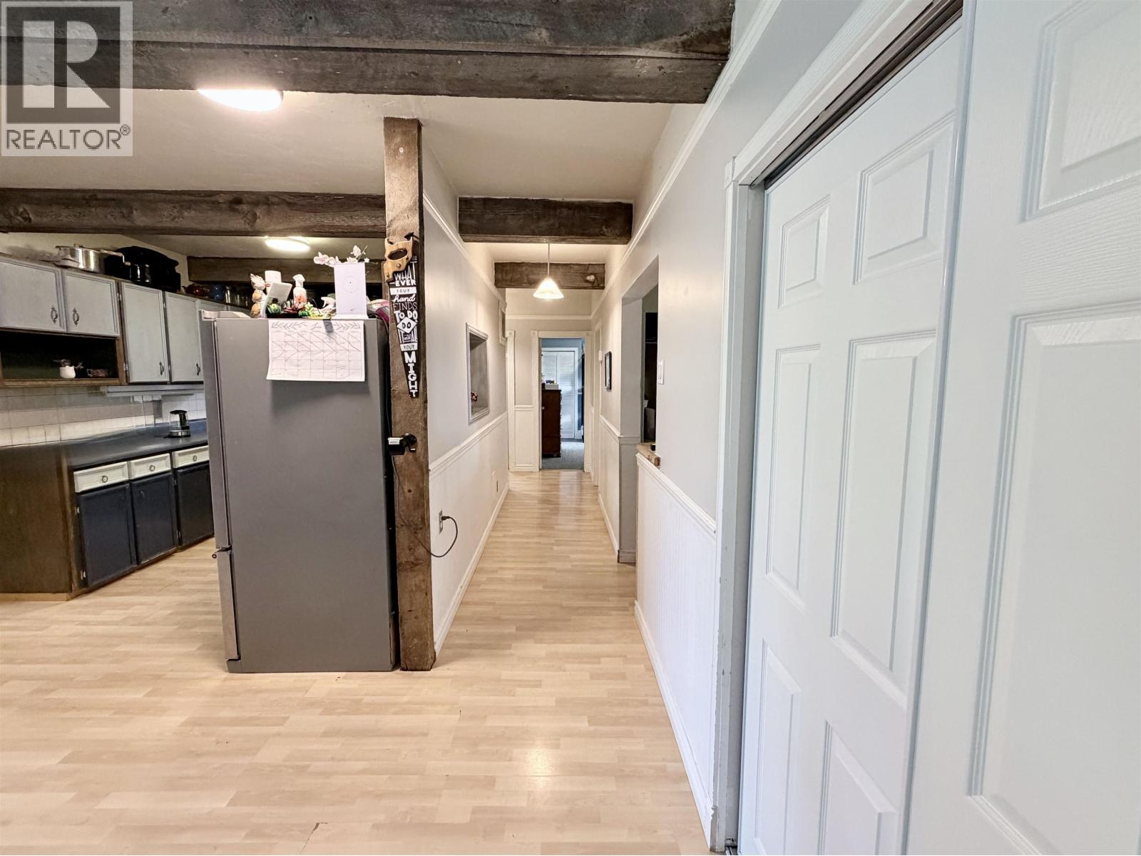 8849 AIRPORT ROAD - 10