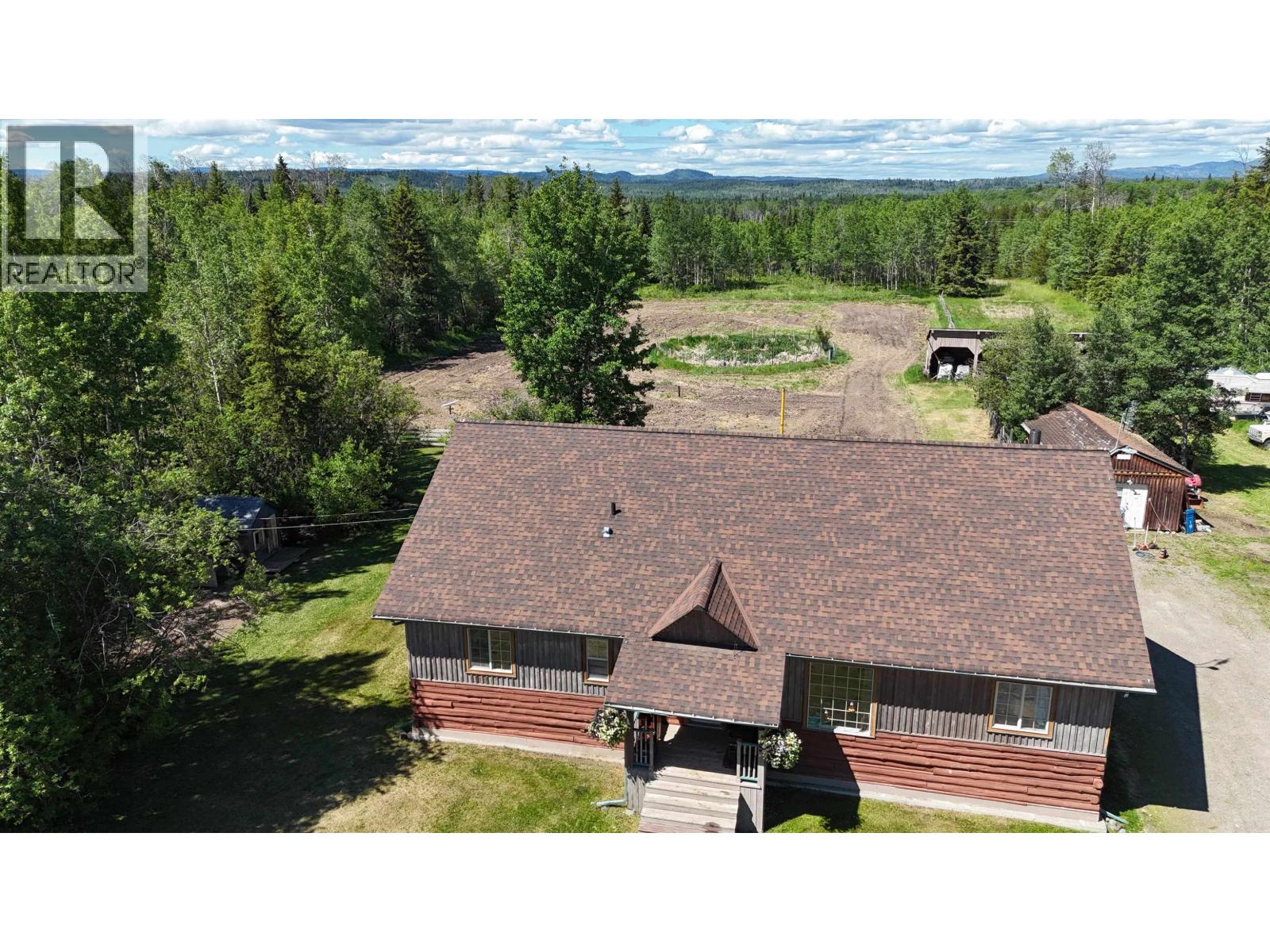 8849 AIRPORT ROAD - 26