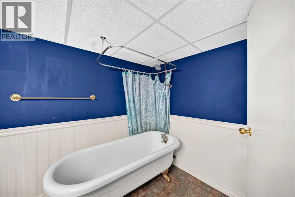 1623 6A Street NW - 24