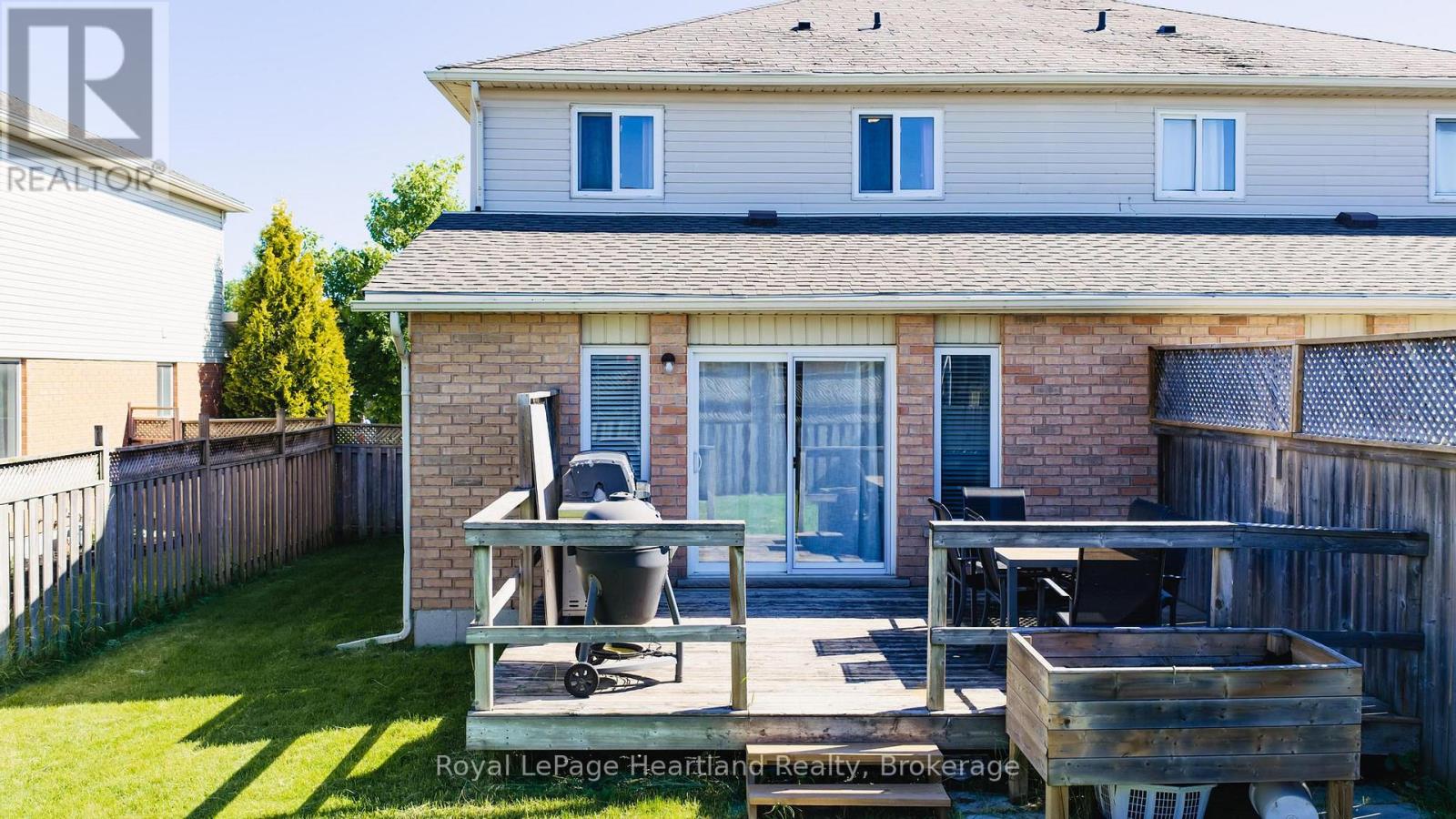480 MOWAT STREET E - 27