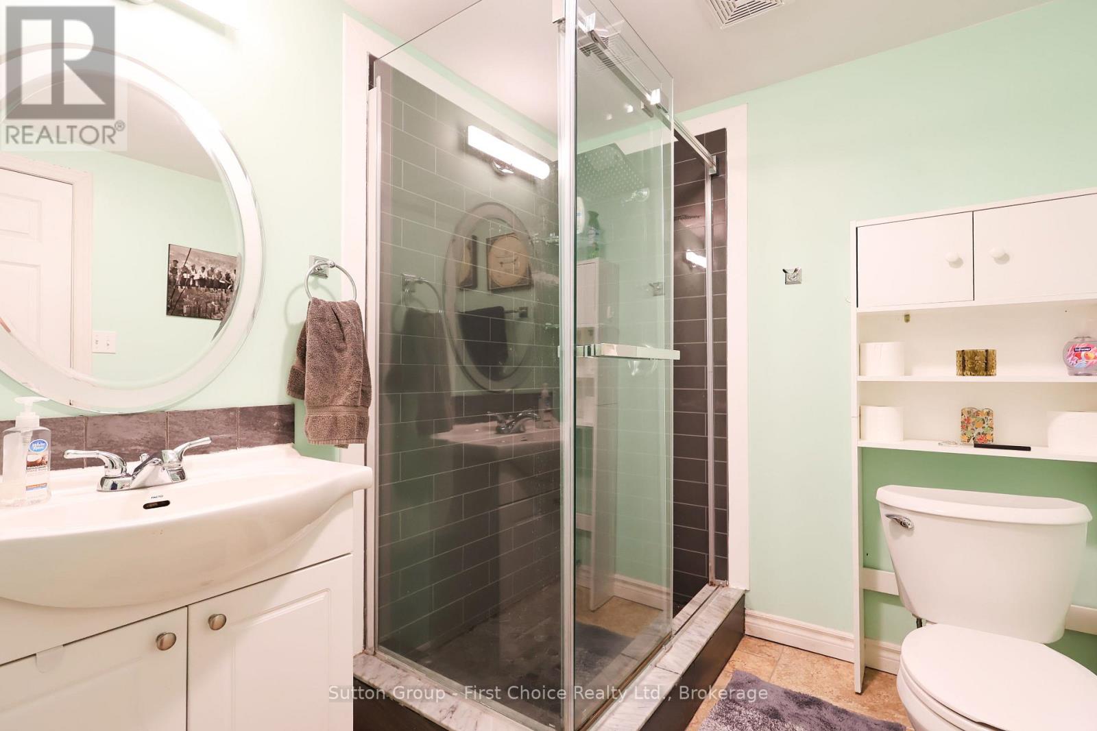 #B 129 MITCHELL COURT E - 27