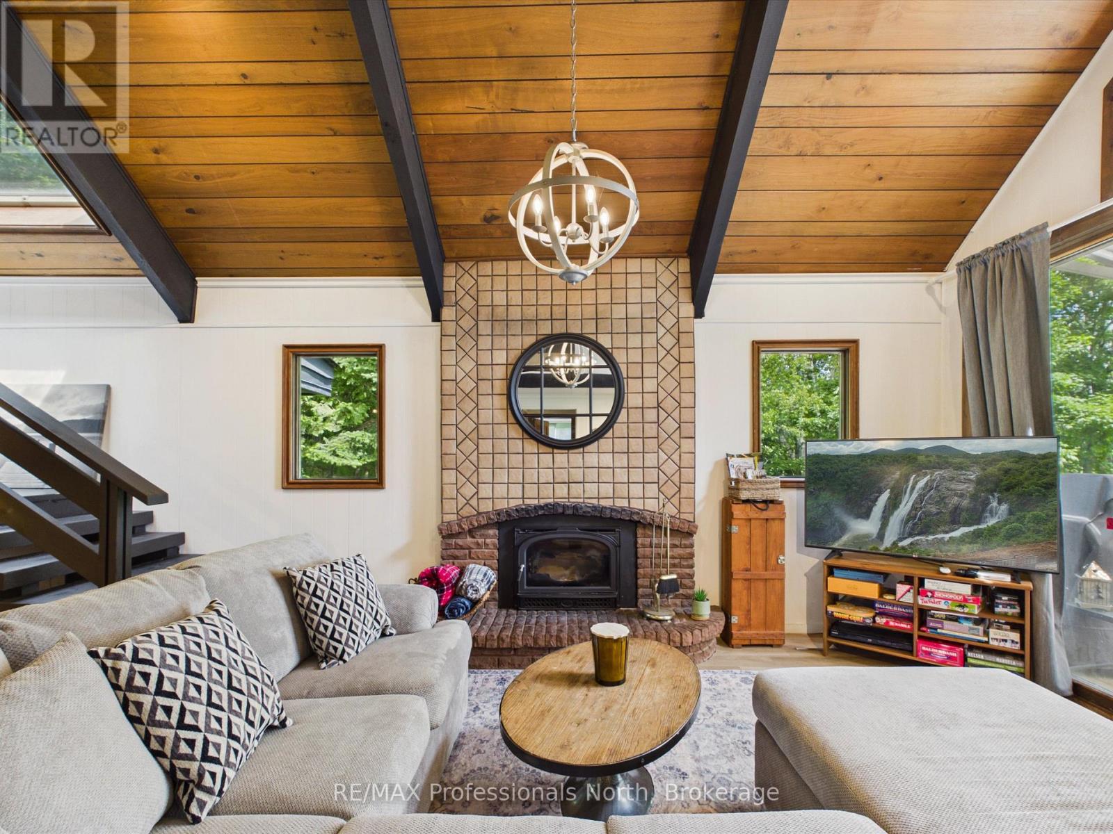 1760 VALLEY ROAD - 6