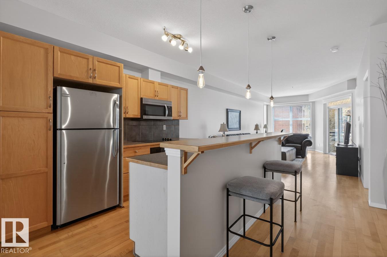 #614 10503 98 AV NW - 1