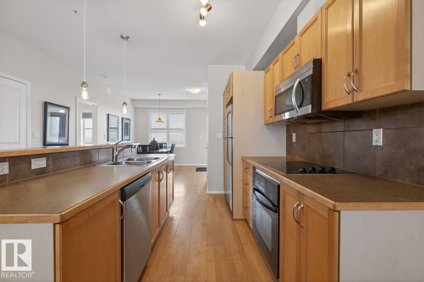#614 10503 98 AV NW - 11