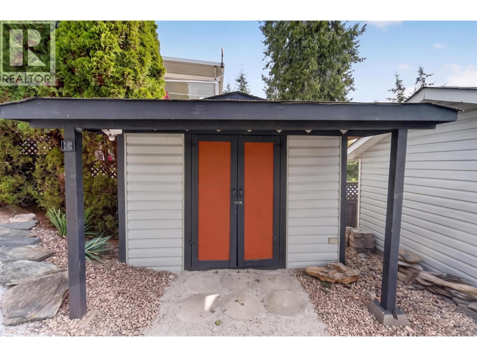 3714 Bastionview Road - 66