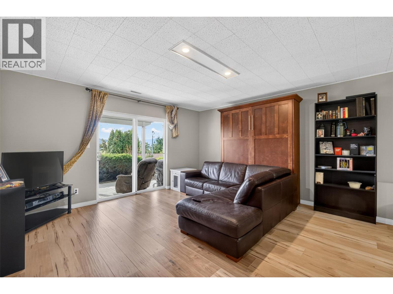 3714 Bastionview Road - 36
