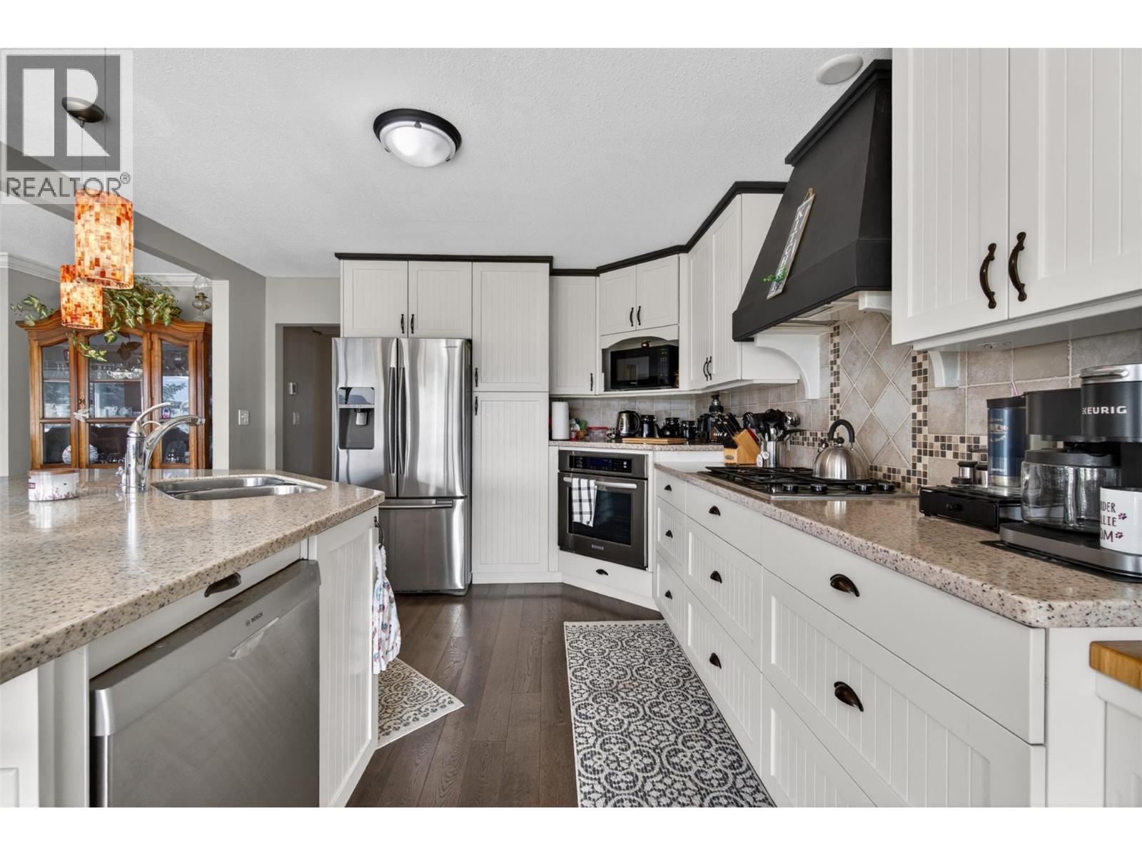 3714 Bastionview Road - 19