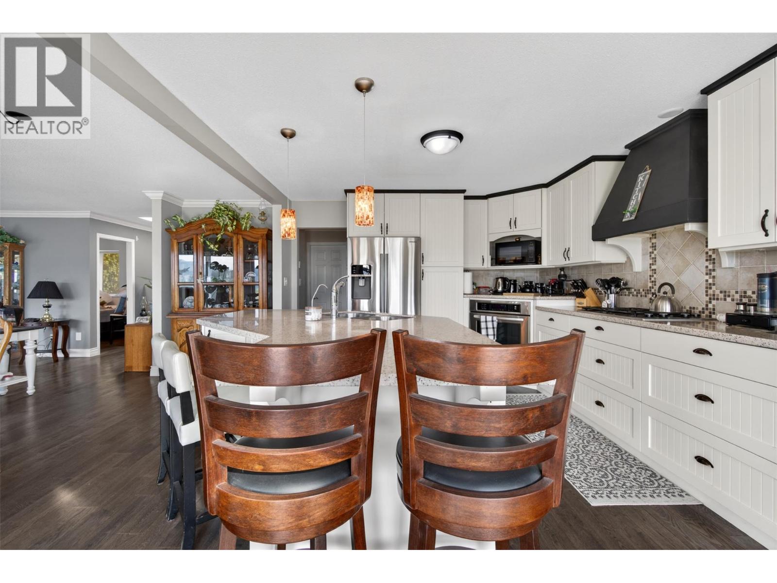 3714 Bastionview Road - 21