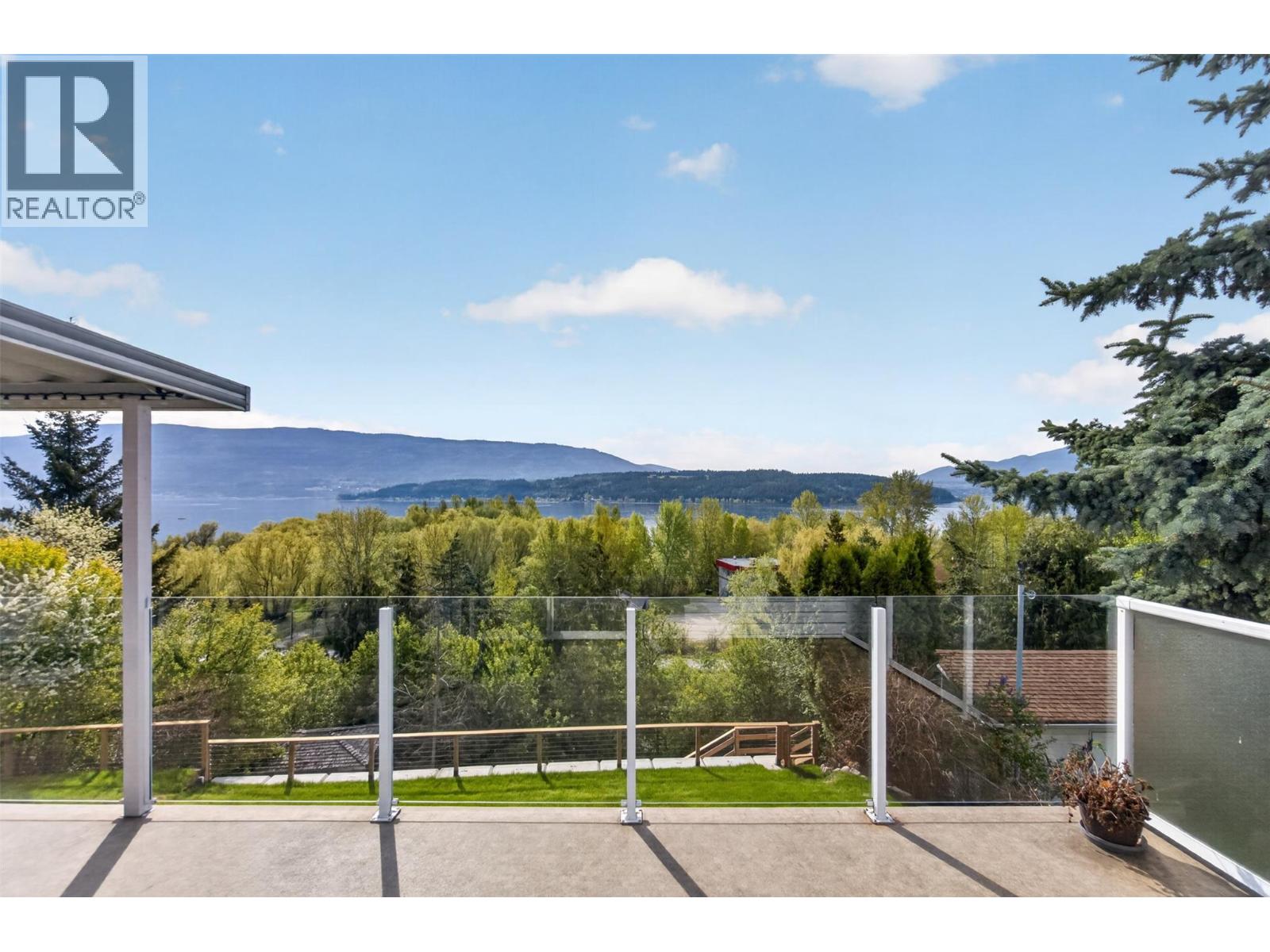 3714 Bastionview Road - 64