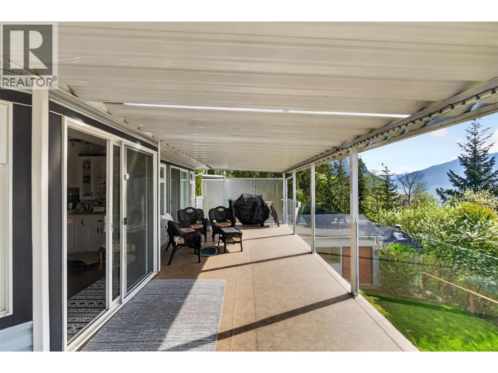 3714 Bastionview Road - 61