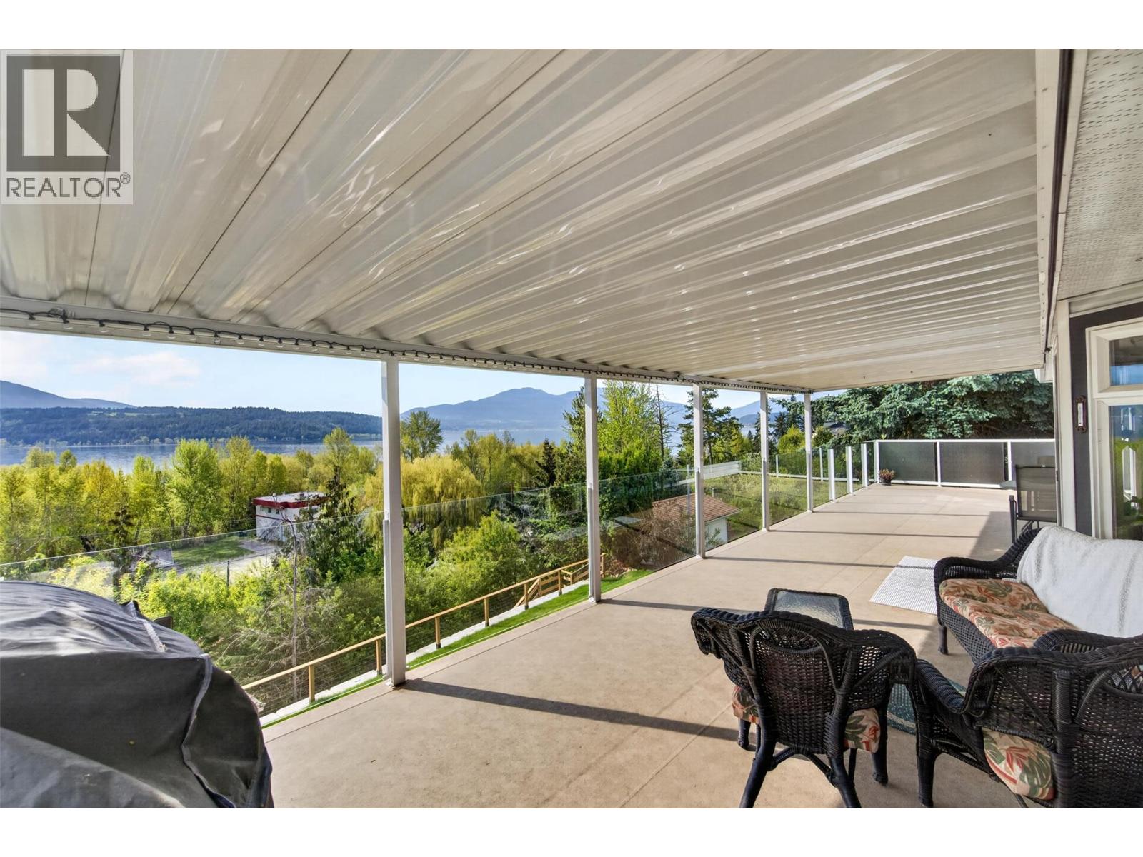 3714 Bastionview Road - 62