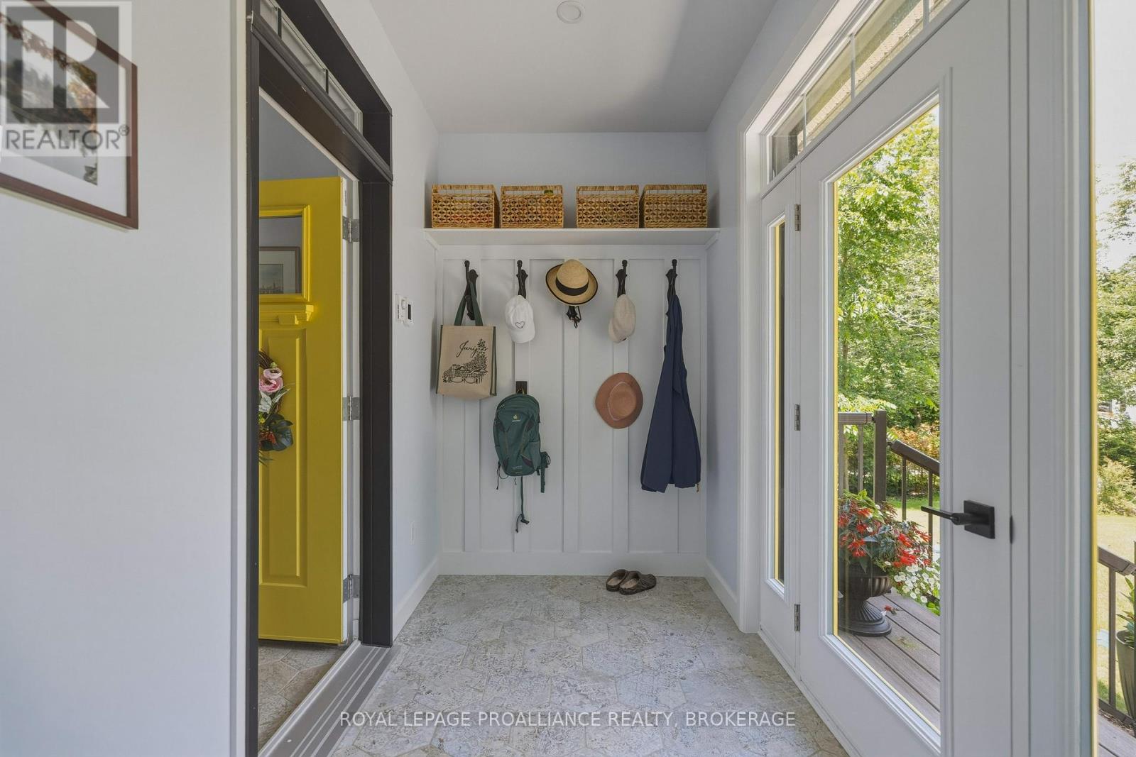 3842 HIDEAWAY LANE - 2