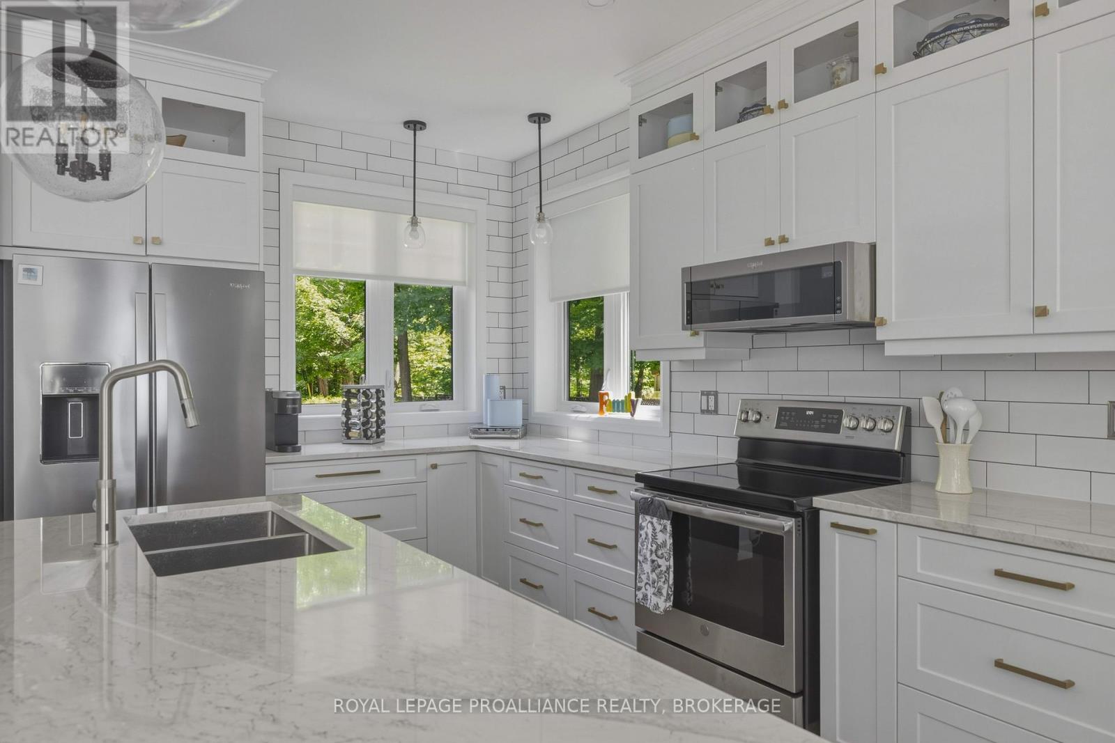 3842 HIDEAWAY LANE - 11