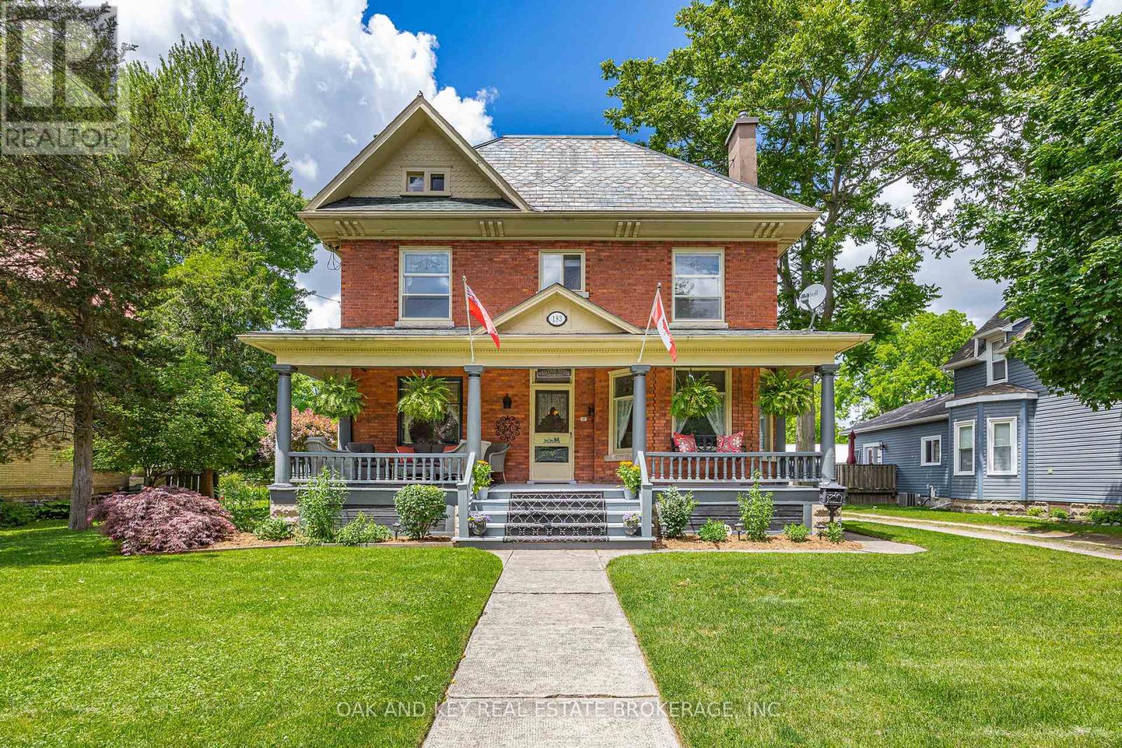 183 SHACKLETON STREET - 1