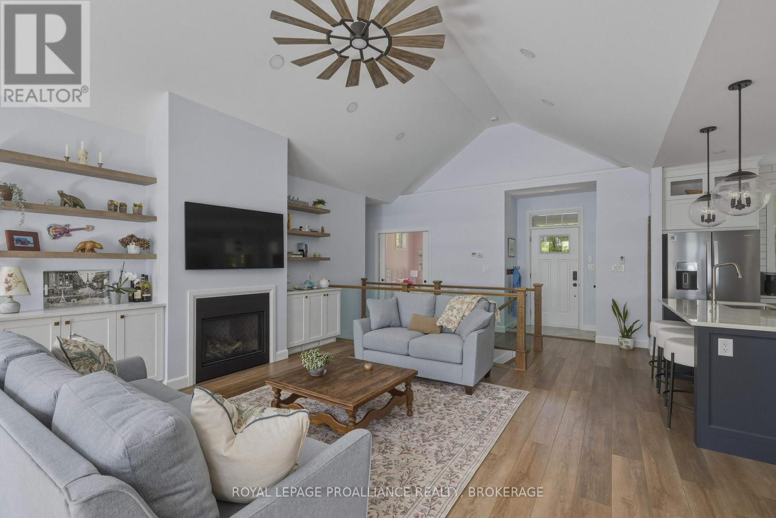 3842 HIDEAWAY LANE - 5