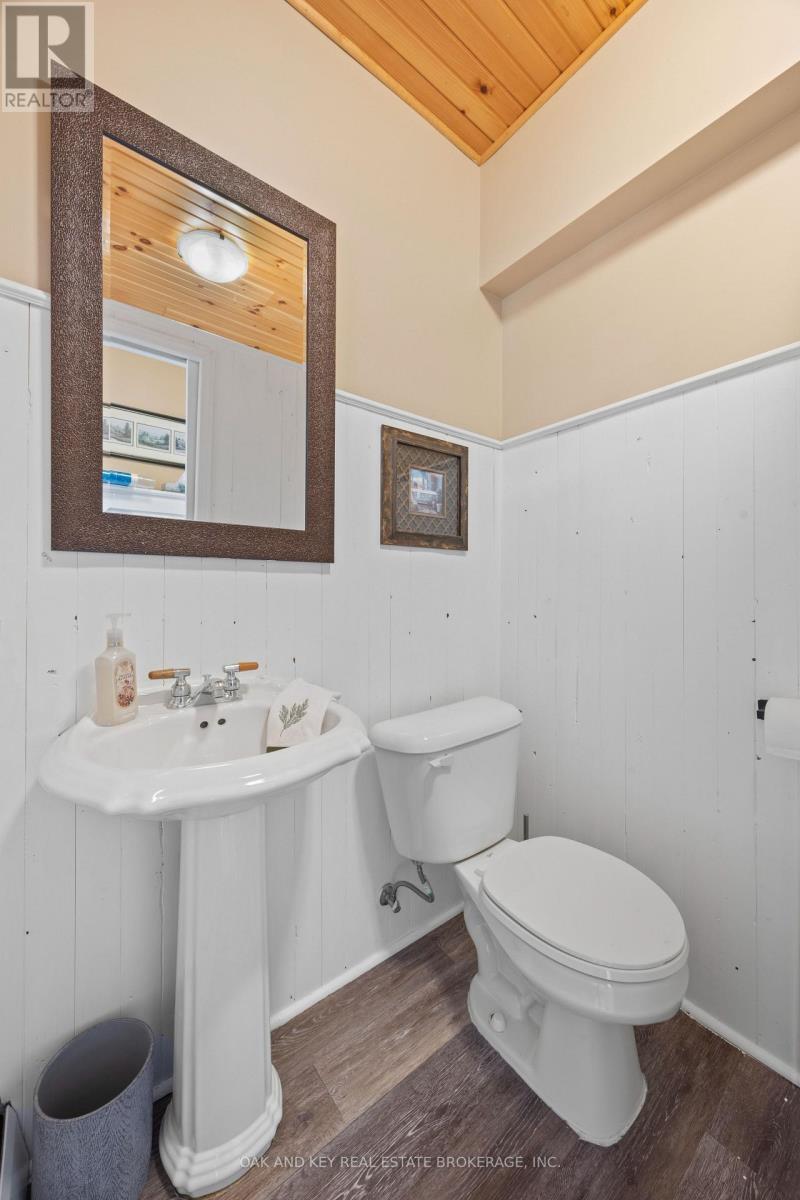 183 SHACKLETON STREET - 22