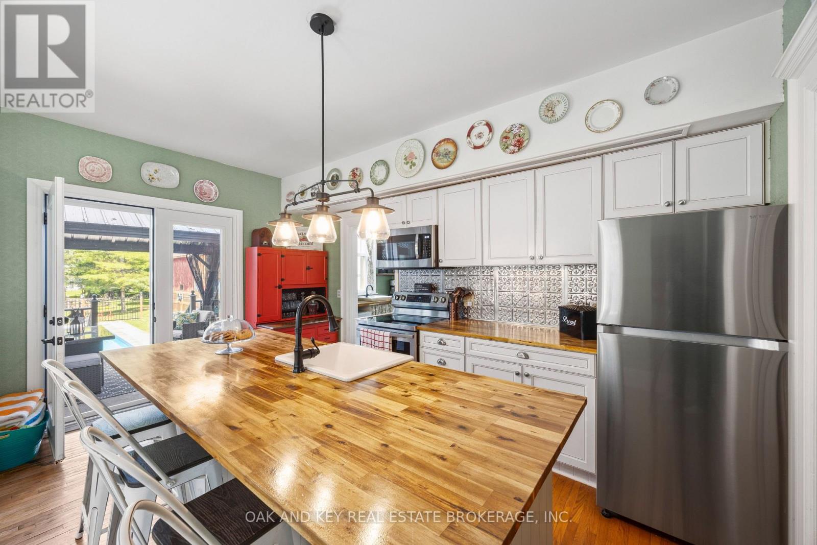 183 SHACKLETON STREET - 15
