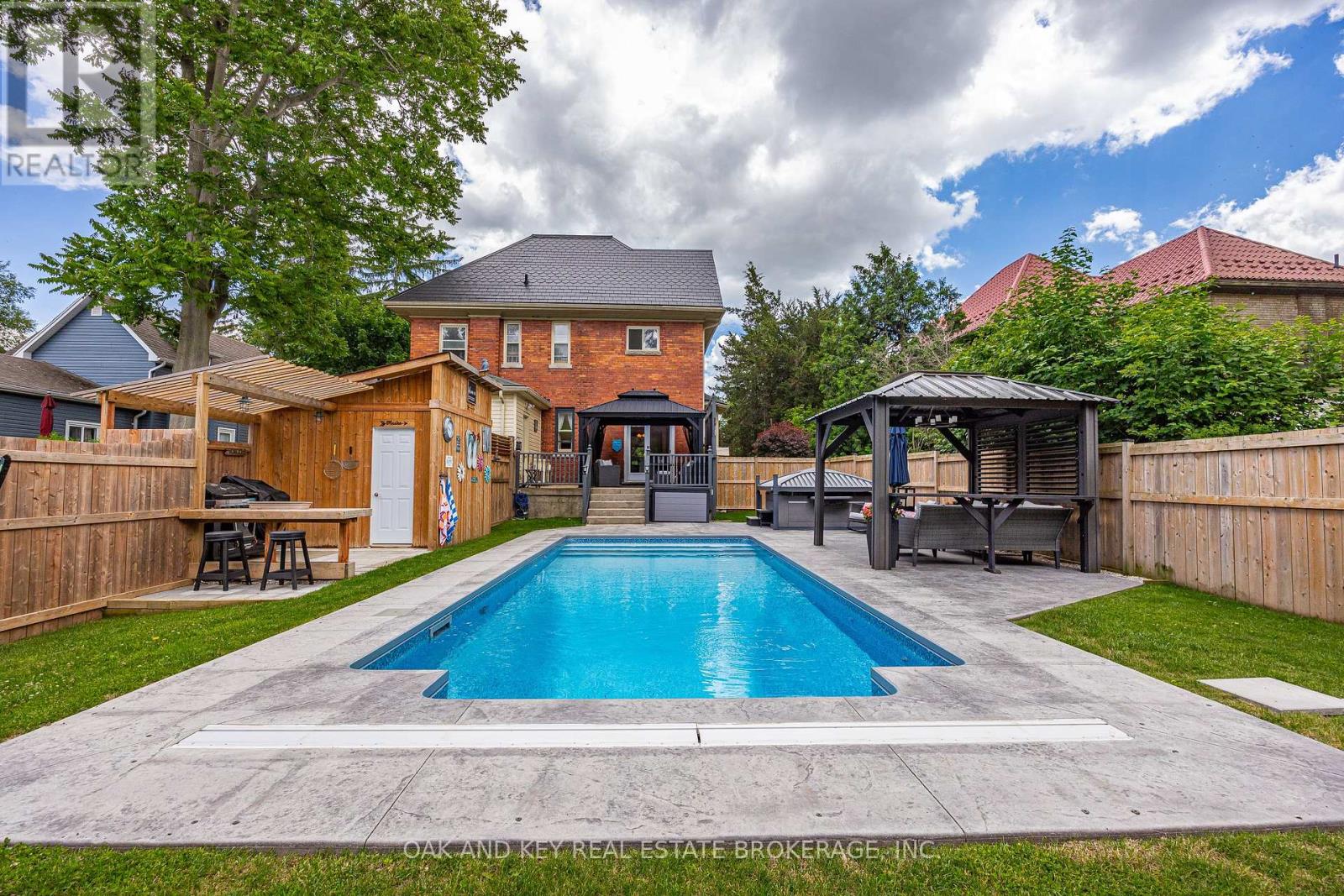 183 SHACKLETON STREET - 36