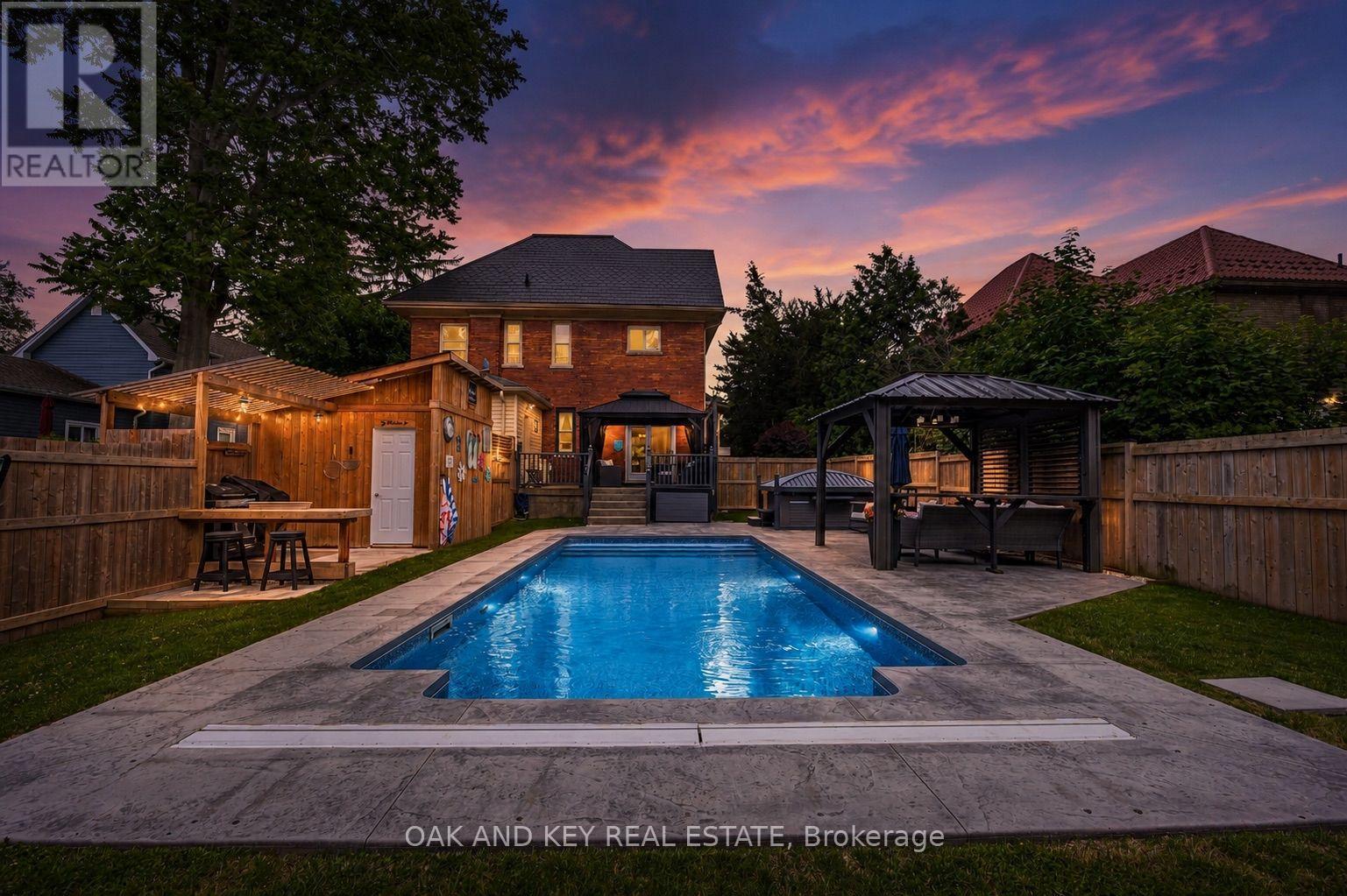 183 SHACKLETON STREET - 39