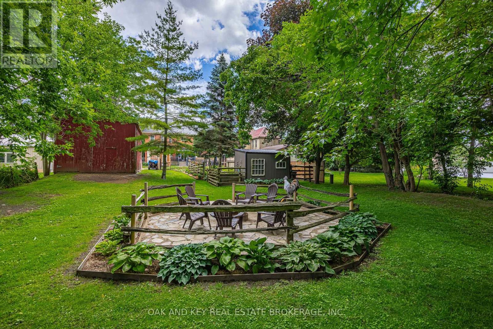183 SHACKLETON STREET - 44