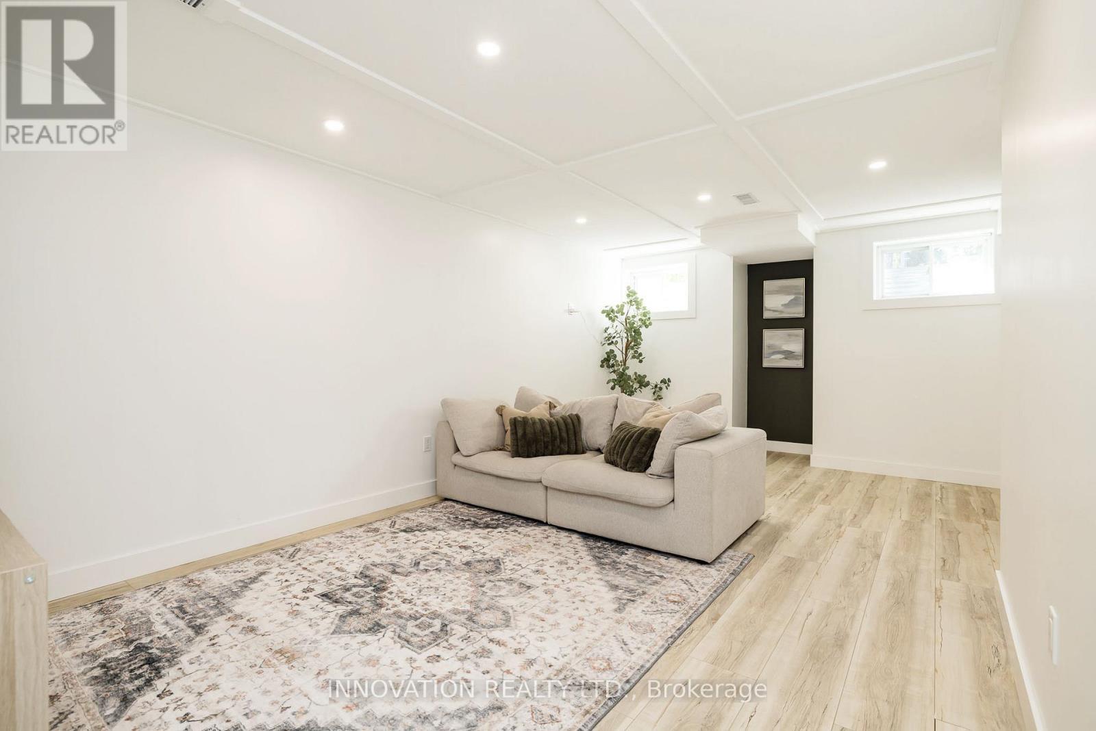 227 CALAVERAS AVENUE - 36