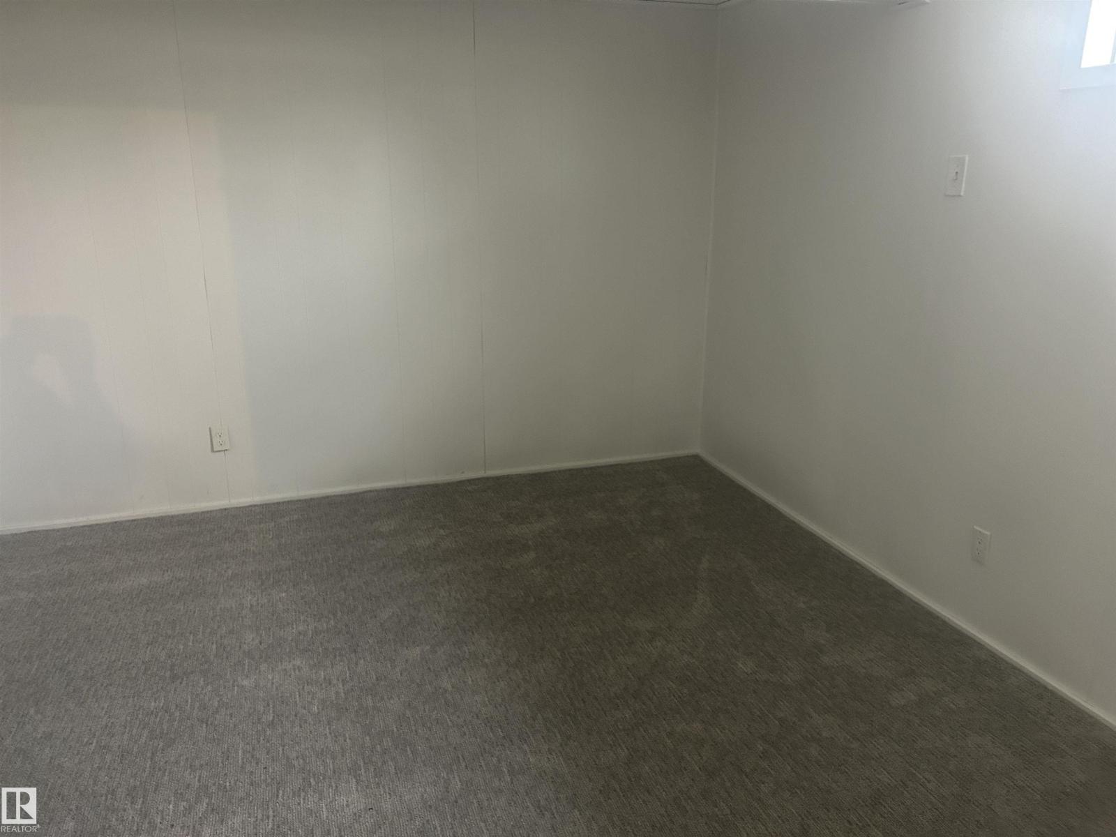 14911 77 ST NW - 22